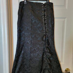 Long skirt- size L